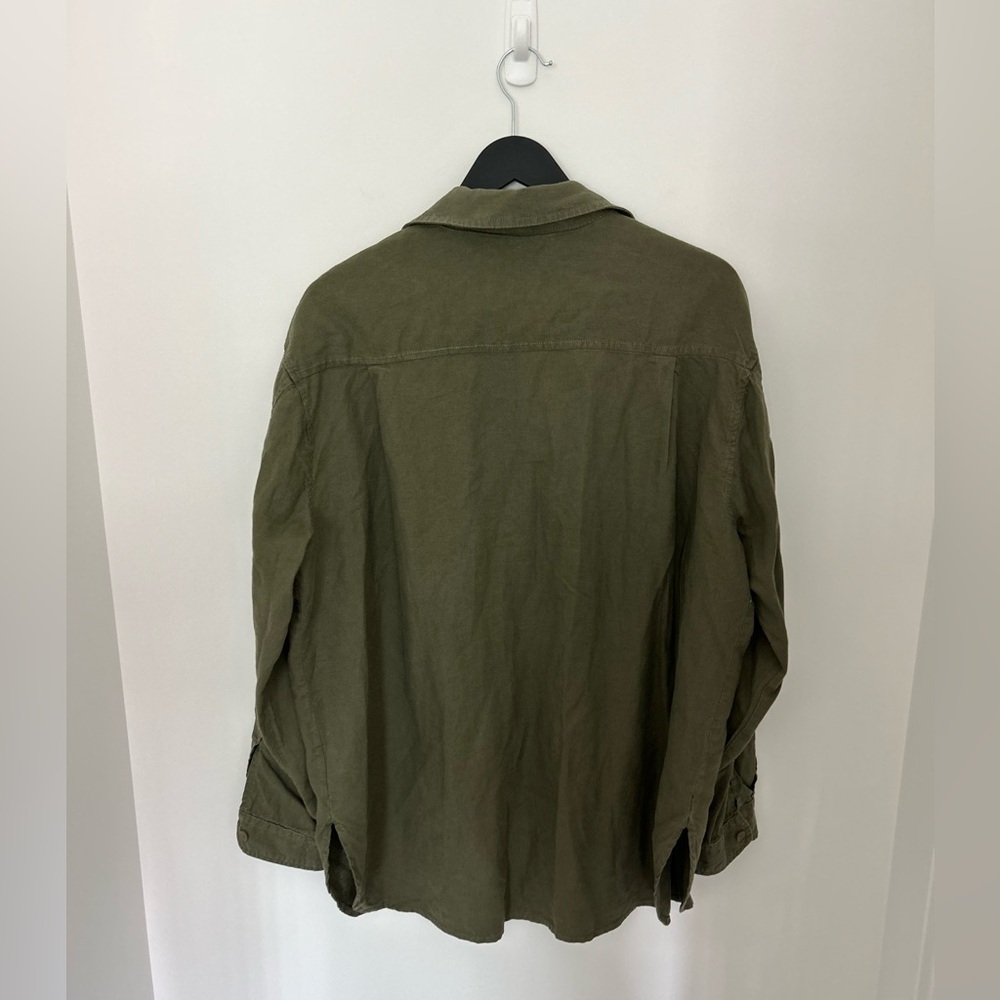 Suko oversized linen blend green button down shirt - Picture 5 of 6